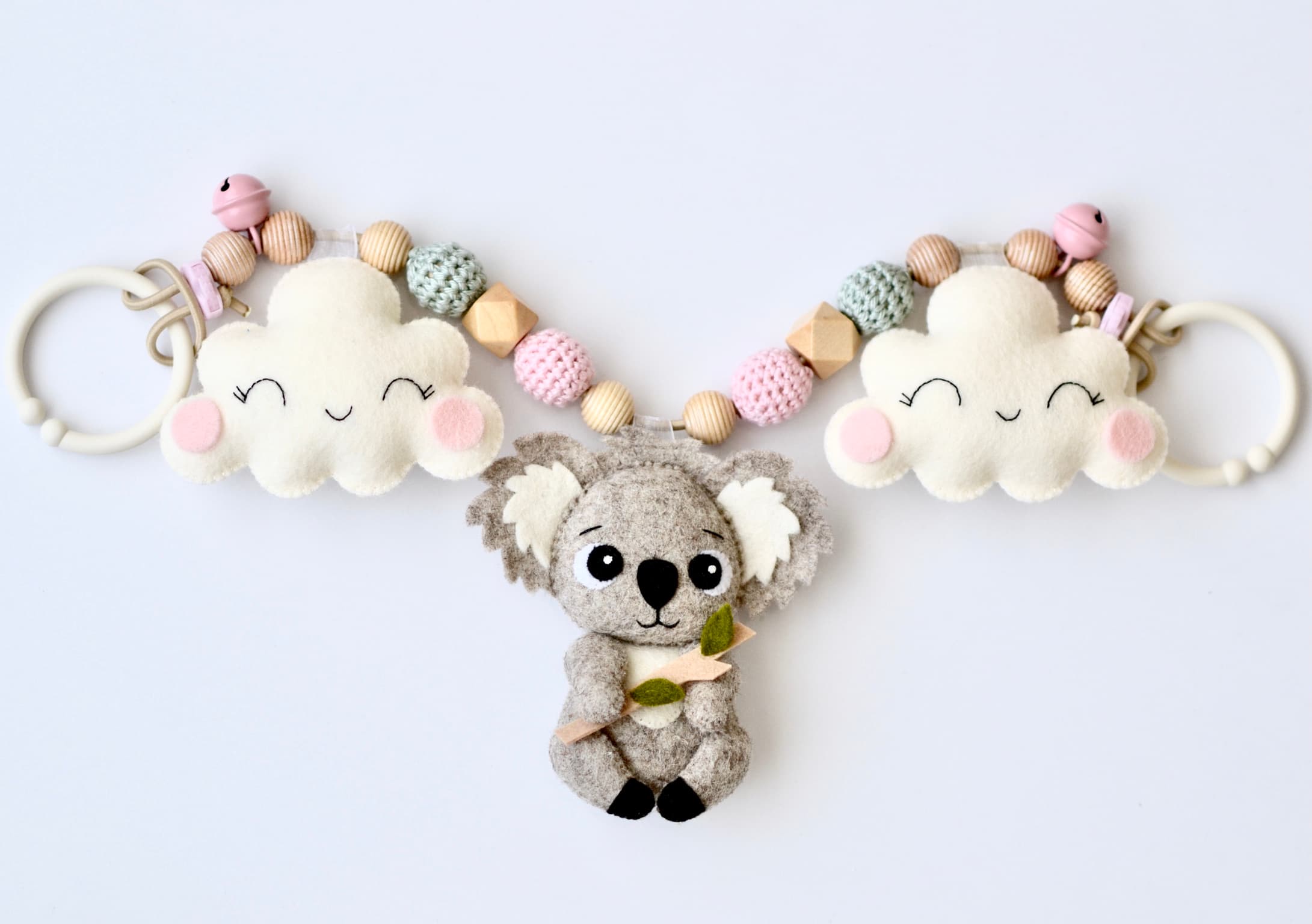 Kinderwagenkette Koala Beige mit Wolken
