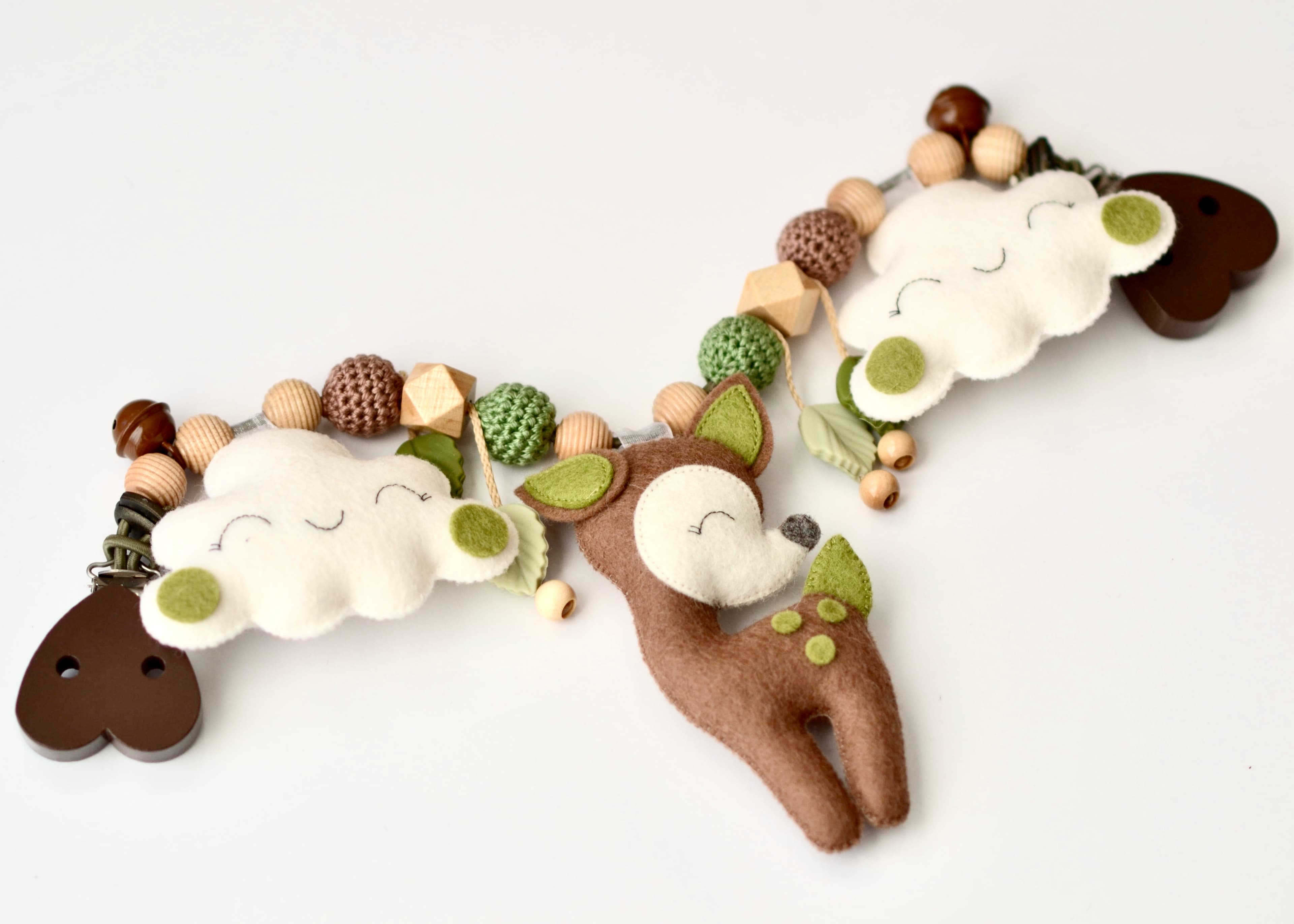 Kinderwagenkette Hirsch mit Wolken