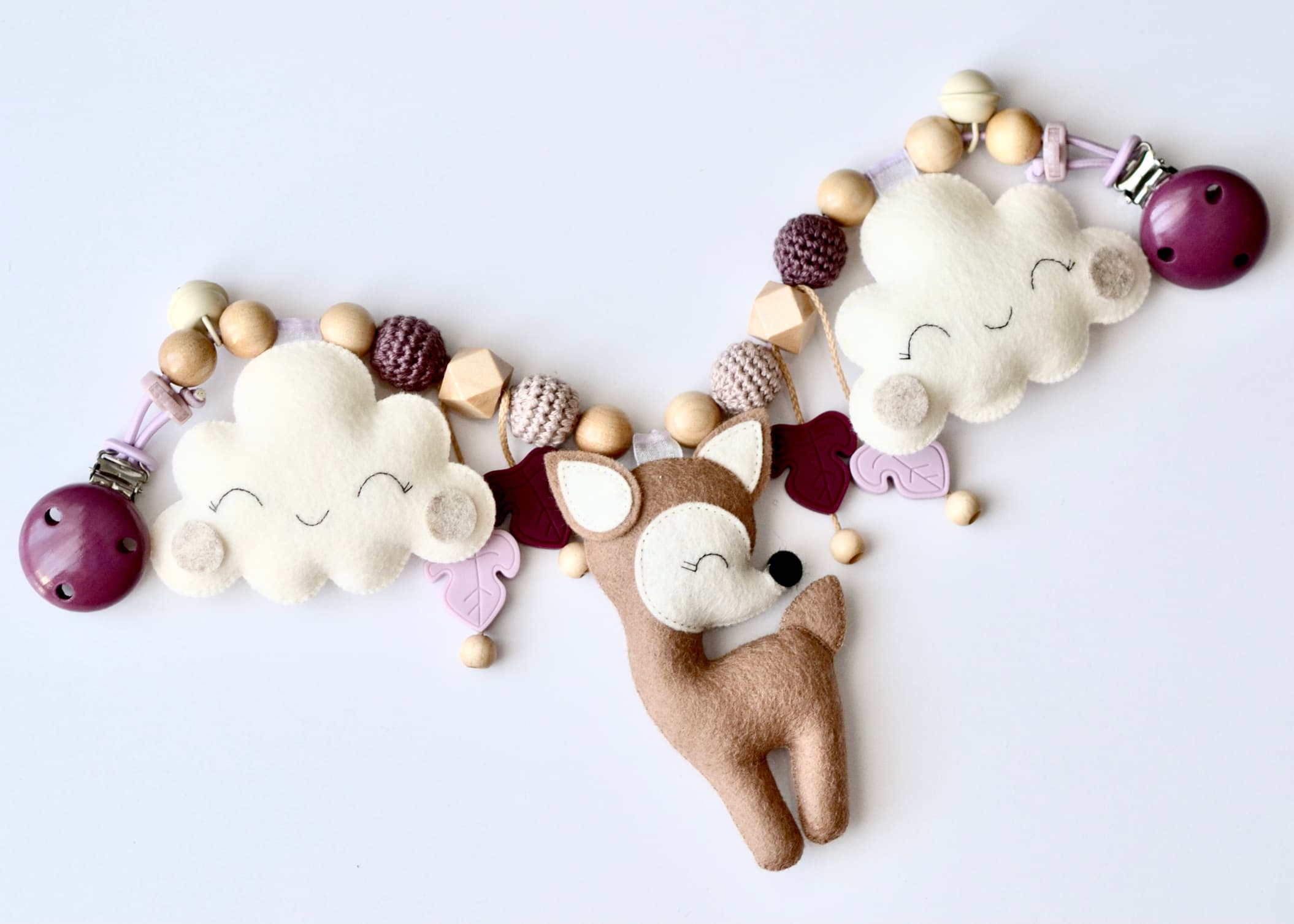 Kinderwagenkette Hirsch Wolken Lila