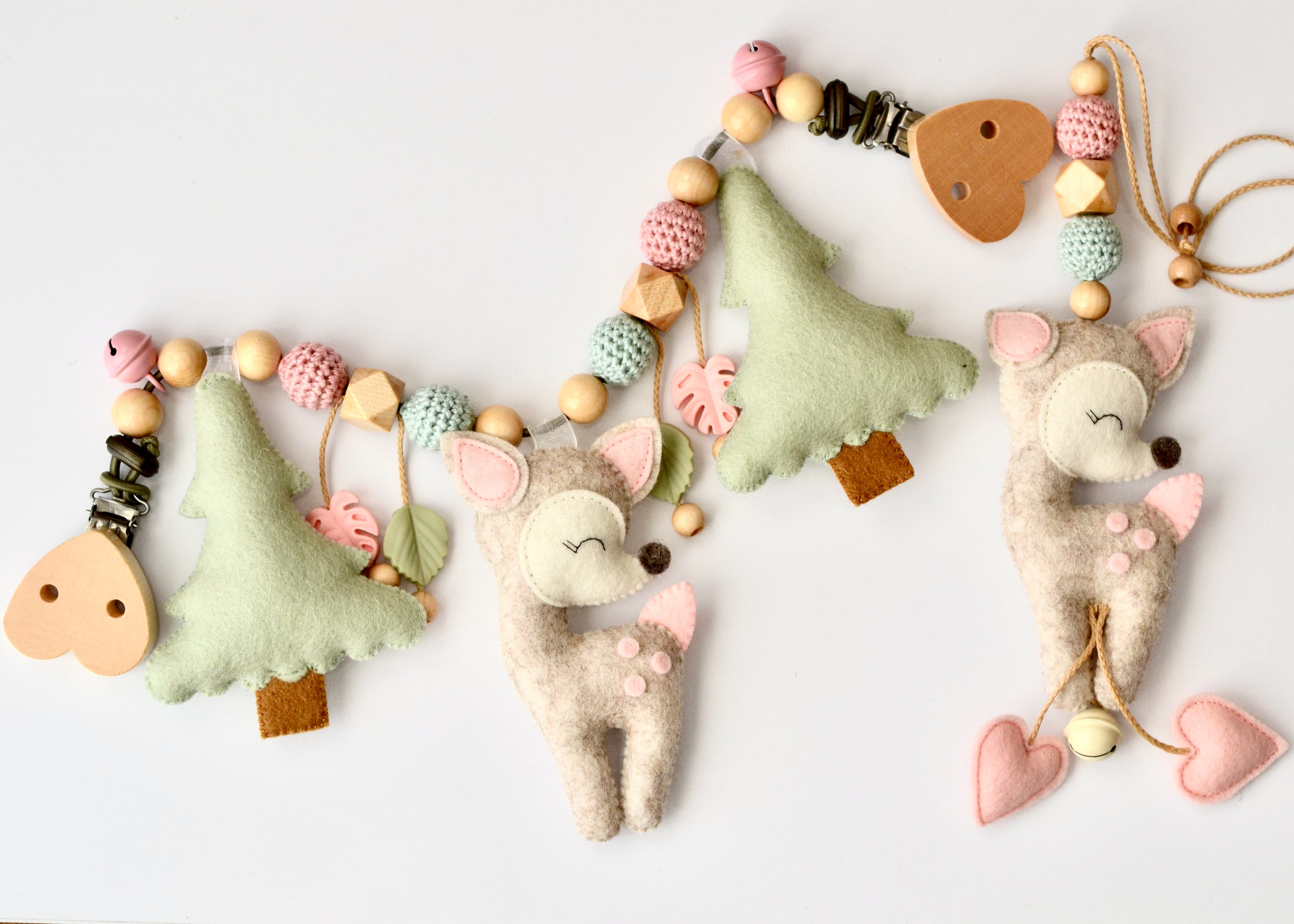 Geschenkset Hirsch,  Kinderwagenkette Hirsch und Maxi Cosi