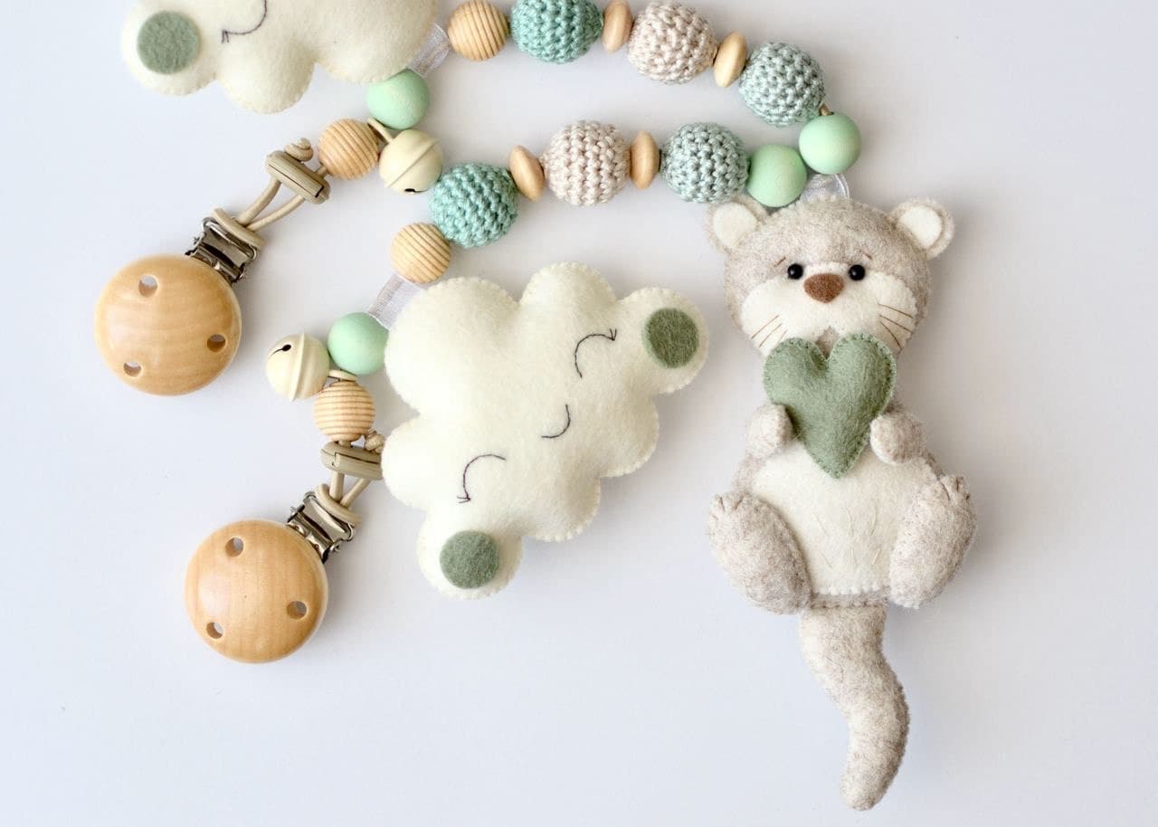 Kinderwagenkette Otter mit Wolken