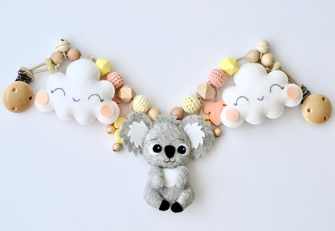 Kinderwagenkette Koala Grau mit Wolken - 2