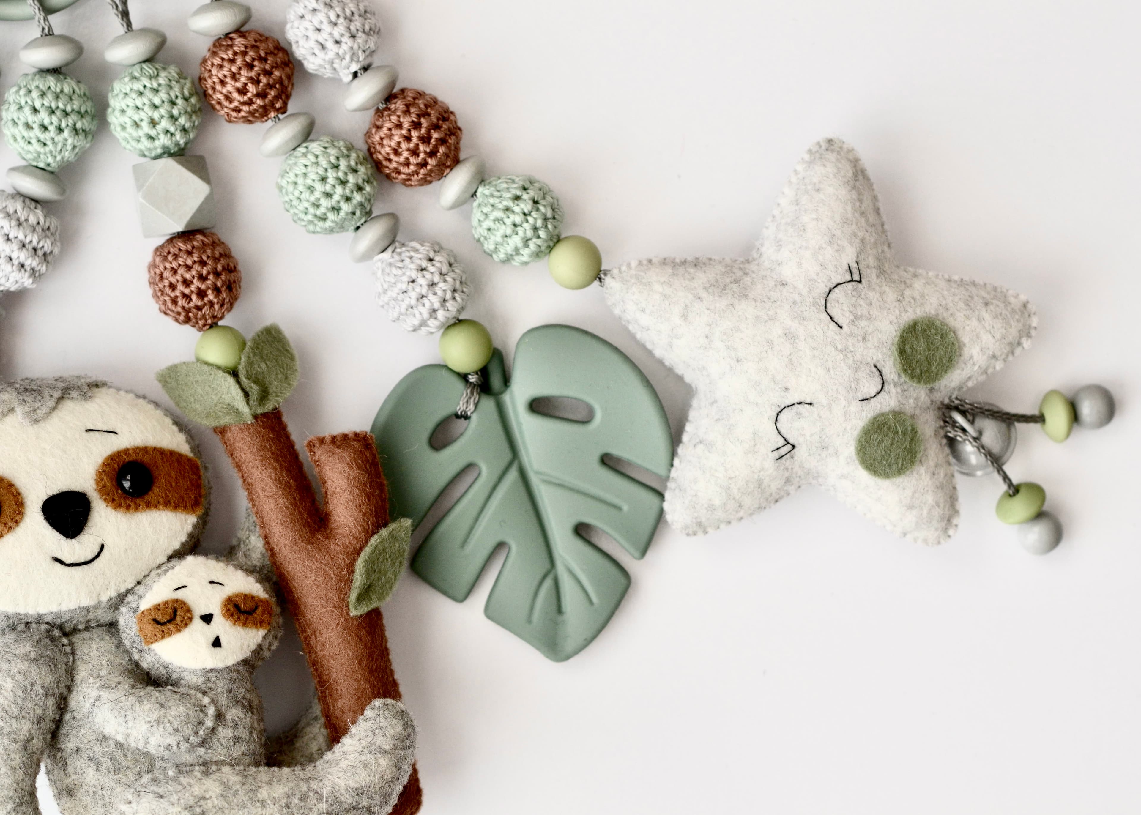 Spielbogen Set Faultier Koala Monstera Stern Kaktus, Anhängern Filz - 2